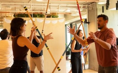 גיבוש צוותים – מה באמת עובד? כך יוצרים יום גיבוש עם ערך אמיתי